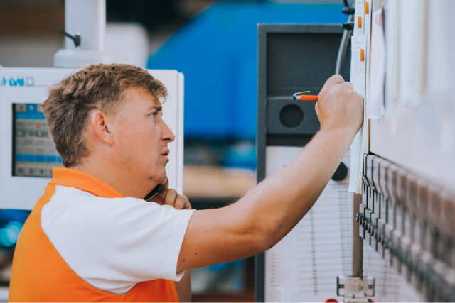 CNC-Abkanter/in (m/w/d)